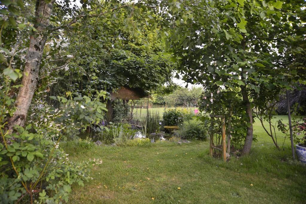 Bed and Breakfast La Frapperie La Pommeraie-sur-Sèvre Esterno foto