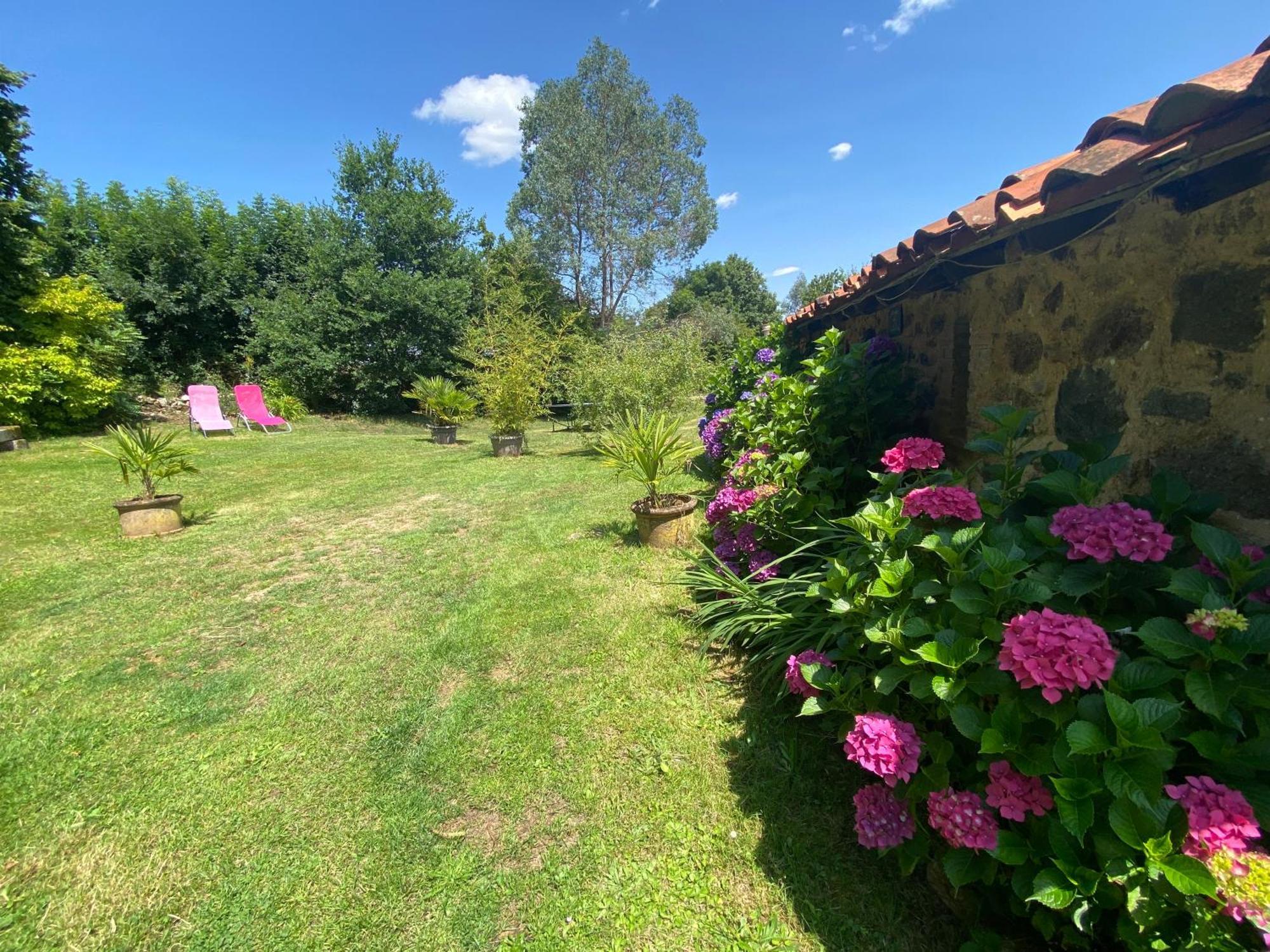 Bed and Breakfast La Frapperie La Pommeraie-sur-Sèvre Esterno foto
