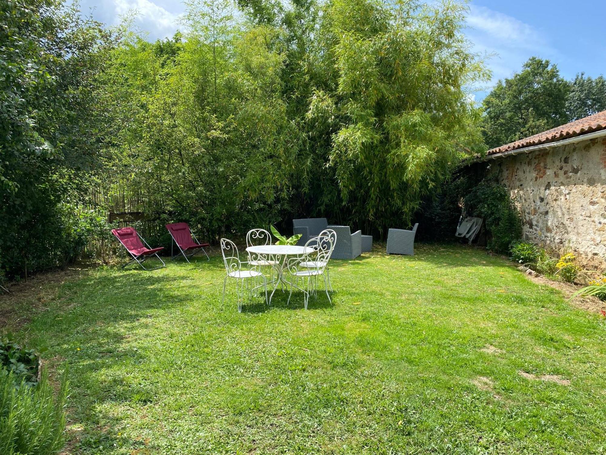 Bed and Breakfast La Frapperie La Pommeraie-sur-Sèvre Esterno foto